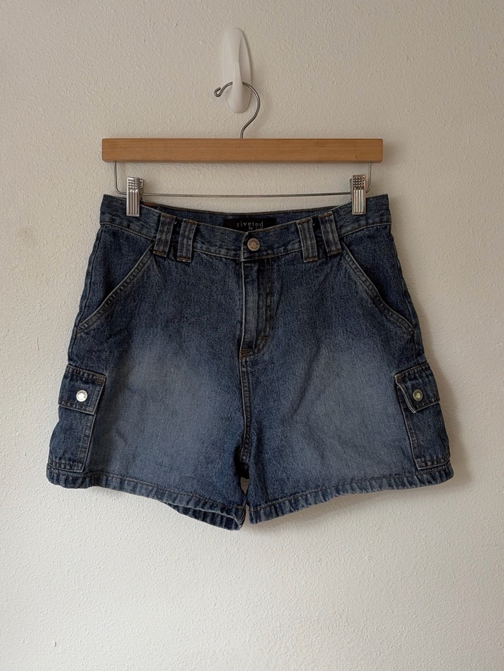 American Vintage | Riveted by Lee blue denim shorts with pockets